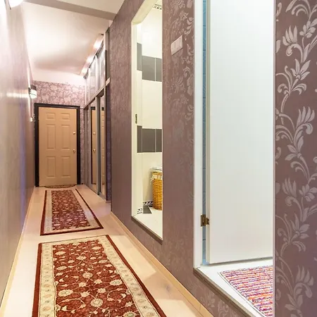 Spacious Business Near Superministry With Free Parking *