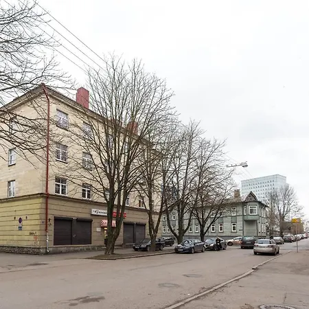 Spacious Business Near Superministry With Free Parking * Tallin