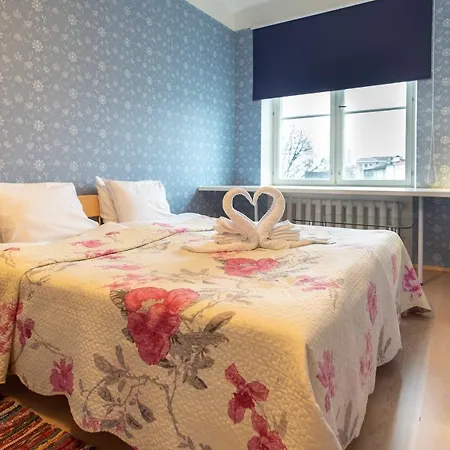 Spacious Business Near Superministry With Free Parking Apartment *